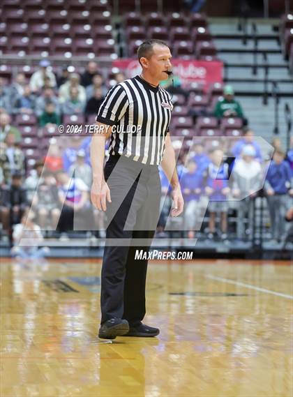 Thumbnail 1 in Richfield vs. Manti (UHSAA 3A Quarterfinal) photogallery.