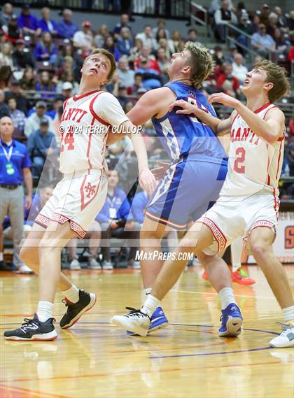 Thumbnail 1 in Richfield vs. Manti (UHSAA 3A Quarterfinal) photogallery.