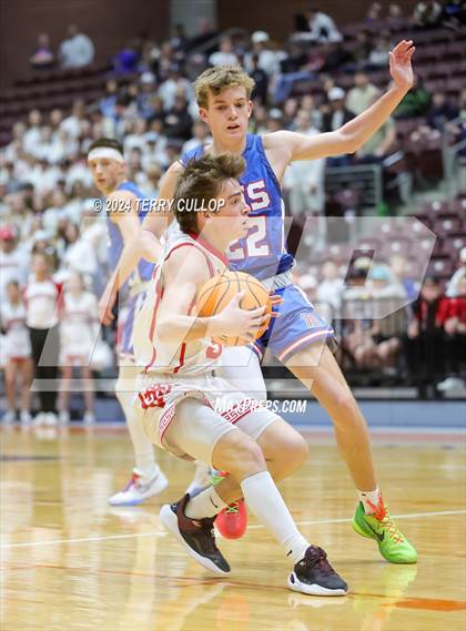 Thumbnail 1 in Richfield vs. Manti (UHSAA 3A Quarterfinal) photogallery.