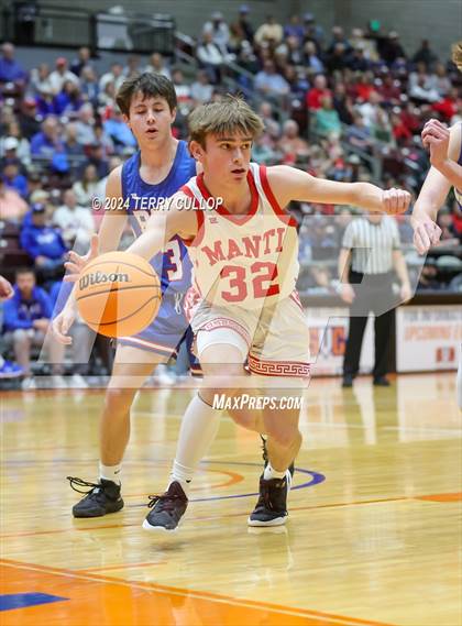 Thumbnail 1 in Richfield vs. Manti (UHSAA 3A Quarterfinal) photogallery.