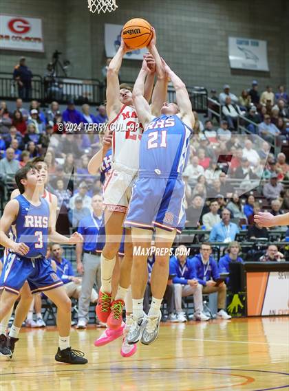 Thumbnail 3 in Richfield vs. Manti (UHSAA 3A Quarterfinal) photogallery.