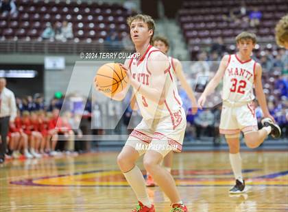 Thumbnail 1 in Richfield vs. Manti (UHSAA 3A Quarterfinal) photogallery.
