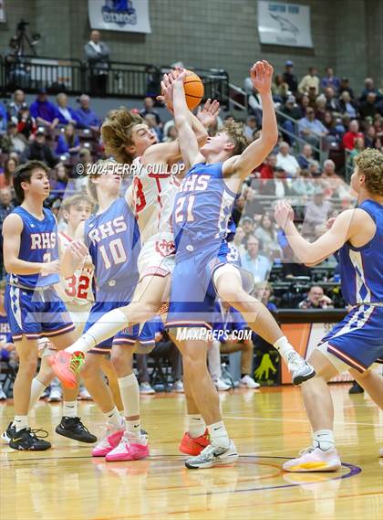 Thumbnail 2 in Richfield vs. Manti (UHSAA 3A Quarterfinal) photogallery.