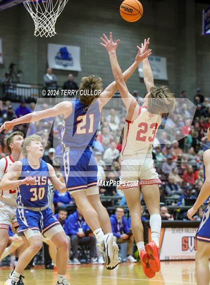 Thumbnail 1 in Richfield vs. Manti (UHSAA 3A Quarterfinal) photogallery.