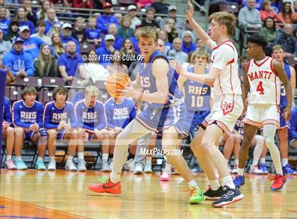 Thumbnail 2 in Richfield vs. Manti (UHSAA 3A Quarterfinal) photogallery.