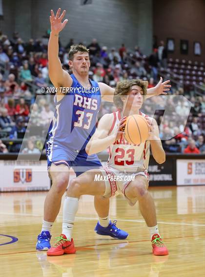 Thumbnail 2 in Richfield vs. Manti (UHSAA 3A Quarterfinal) photogallery.