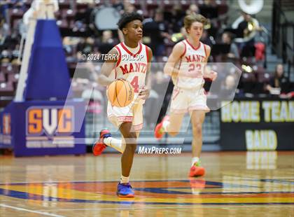 Thumbnail 2 in Richfield vs. Manti (UHSAA 3A Quarterfinal) photogallery.