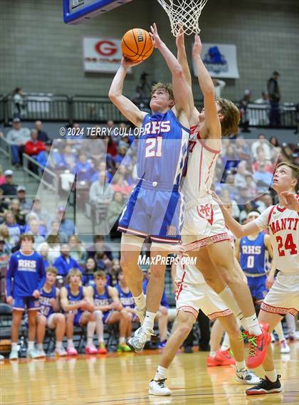 Thumbnail 2 in Richfield vs. Manti (UHSAA 3A Quarterfinal) photogallery.
