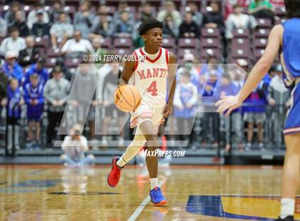 Thumbnail 2 in Richfield vs. Manti (UHSAA 3A Quarterfinal) photogallery.
