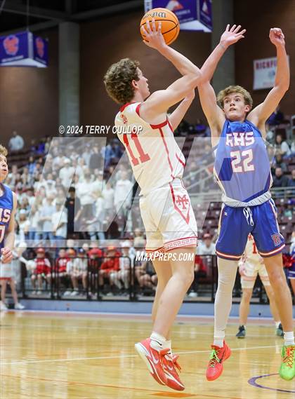 Thumbnail 3 in Richfield vs. Manti (UHSAA 3A Quarterfinal) photogallery.