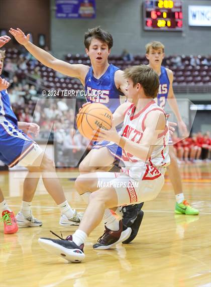 Thumbnail 2 in Richfield vs. Manti (UHSAA 3A Quarterfinal) photogallery.