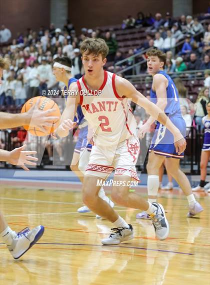 Thumbnail 3 in Richfield vs. Manti (UHSAA 3A Quarterfinal) photogallery.