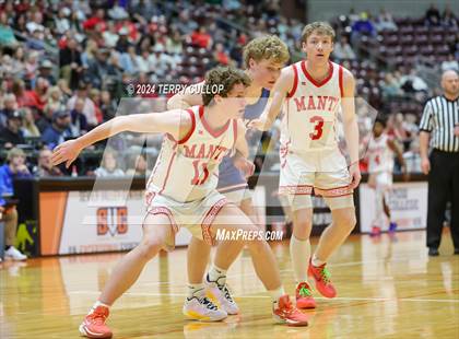 Thumbnail 3 in Richfield vs. Manti (UHSAA 3A Quarterfinal) photogallery.