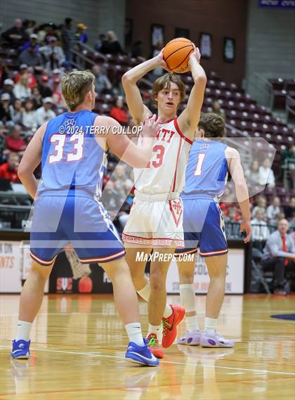 Thumbnail 1 in Richfield vs. Manti (UHSAA 3A Quarterfinal) photogallery.