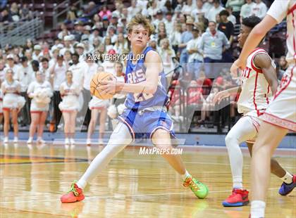 Thumbnail 3 in Richfield vs. Manti (UHSAA 3A Quarterfinal) photogallery.