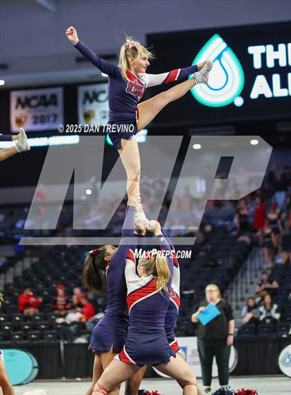 Thumbnail 1 in Grassfield (VHSL Class 6 State Championship) photogallery.