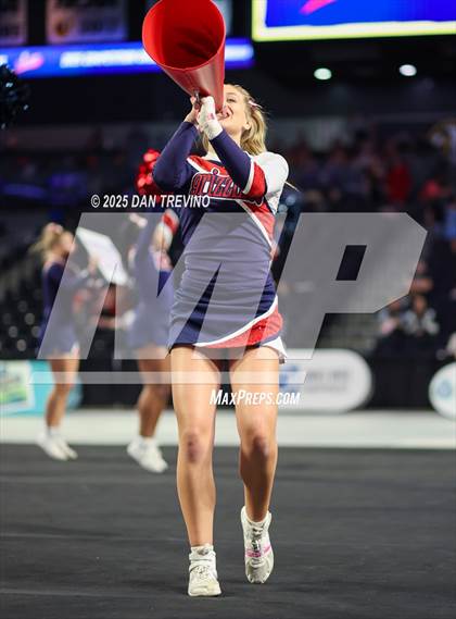 Thumbnail 2 in Grassfield (VHSL Class 6 State Championship) photogallery.