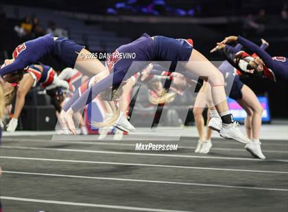 Thumbnail 3 in Grassfield (VHSL Class 6 State Championship) photogallery.