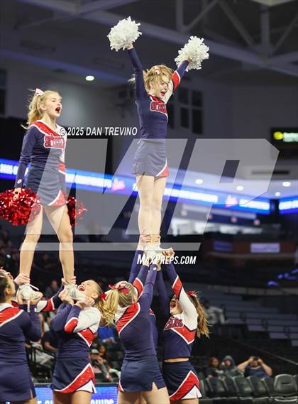 Thumbnail 3 in Grassfield (VHSL Class 6 State Championship) photogallery.