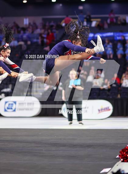 Thumbnail 1 in Grassfield (VHSL Class 6 State Championship) photogallery.