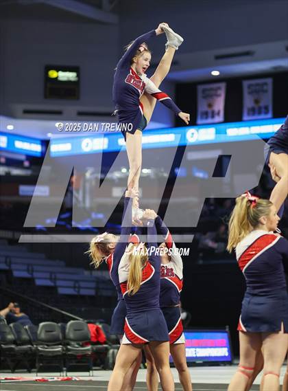 Thumbnail 1 in Grassfield (VHSL Class 6 State Championship) photogallery.