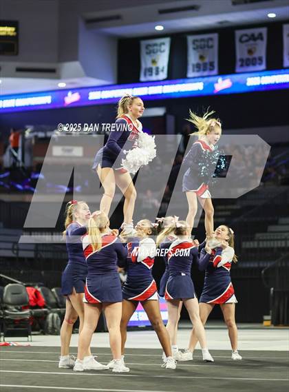 Thumbnail 1 in Grassfield (VHSL Class 6 State Championship) photogallery.