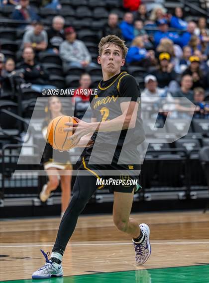 Thumbnail 3 in Union vs Richfield (UHSAA 3A Quarterfinal) photogallery.