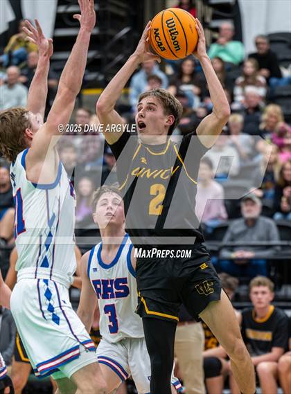 Thumbnail 3 in Union vs Richfield (UHSAA 3A Quarterfinal) photogallery.