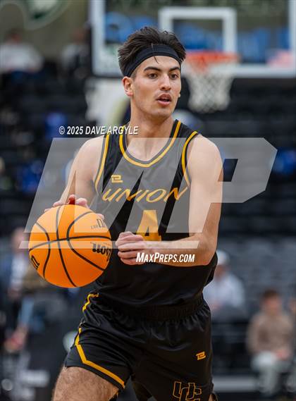 Thumbnail 2 in Union vs Richfield (UHSAA 3A Quarterfinal) photogallery.