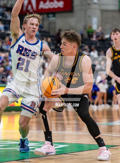 Thumbnail 3 in Union vs Richfield (UHSAA 3A Quarterfinal) photogallery.