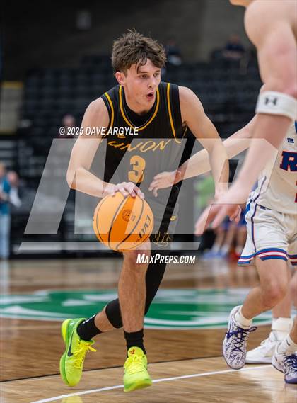 Thumbnail 1 in Union vs Richfield (UHSAA 3A Quarterfinal) photogallery.