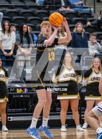 Thumbnail 2 in Union vs Richfield (UHSAA 3A Quarterfinal) photogallery.