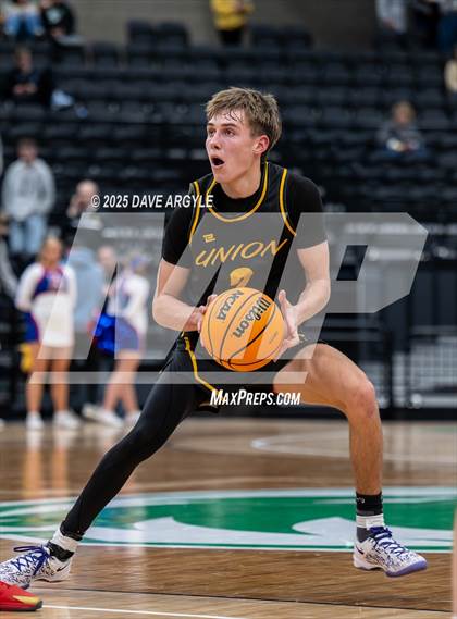 Thumbnail 1 in Union vs Richfield (UHSAA 3A Quarterfinal) photogallery.