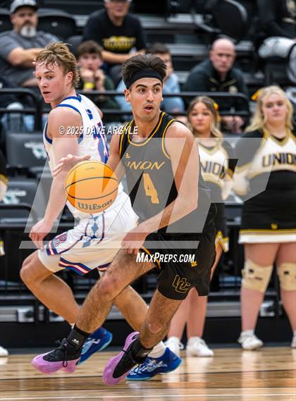 Thumbnail 2 in Union vs Richfield (UHSAA 3A Quarterfinal) photogallery.