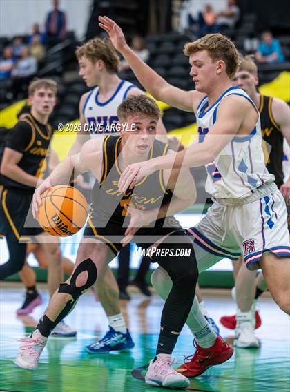 Thumbnail 1 in Union vs Richfield (UHSAA 3A Quarterfinal) photogallery.