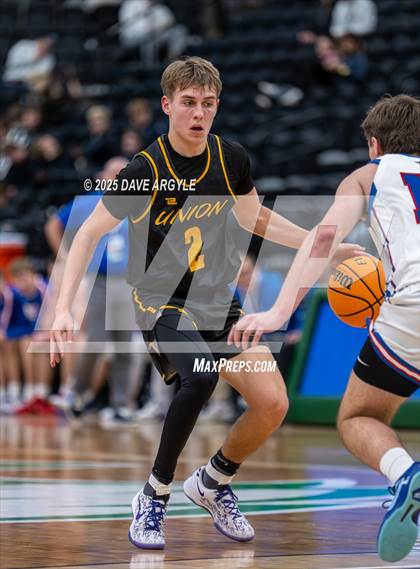 Thumbnail 2 in Union vs Richfield (UHSAA 3A Quarterfinal) photogallery.