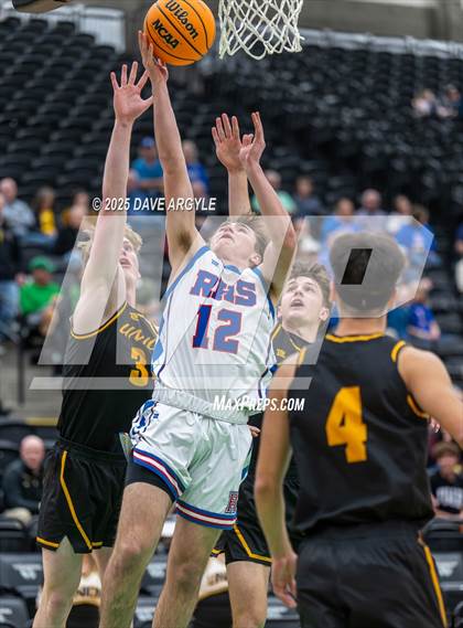 Thumbnail 1 in Union vs Richfield (UHSAA 3A Quarterfinal) photogallery.