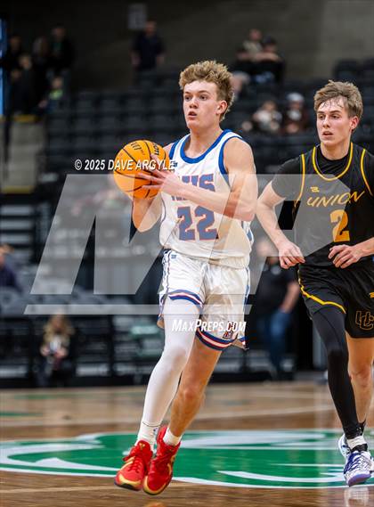 Thumbnail 1 in Union vs Richfield (UHSAA 3A Quarterfinal) photogallery.