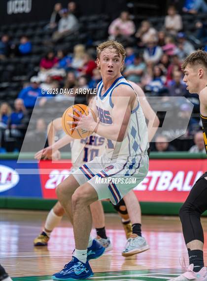 Thumbnail 2 in Union vs Richfield (UHSAA 3A Quarterfinal) photogallery.