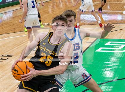 Thumbnail 2 in Union vs Richfield (UHSAA 3A Quarterfinal) photogallery.
