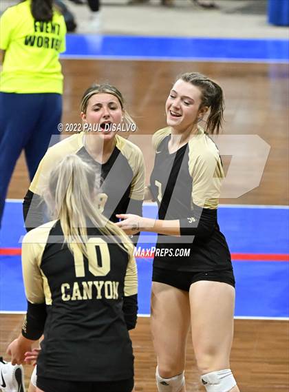 Thumbnail 1 in Rock Canyon vs. Grandview (CHSAA 5A Semi-Final) photogallery.