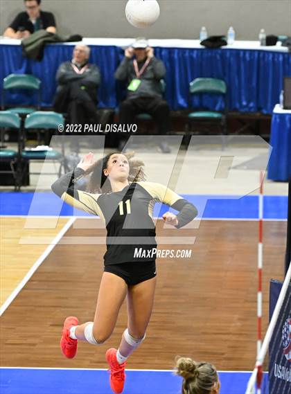 Thumbnail 3 in Rock Canyon vs. Grandview (CHSAA 5A Semi-Final) photogallery.