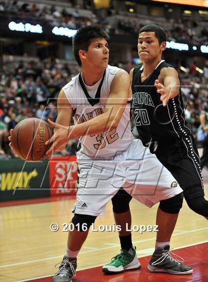 Thumbnail 2 in Oak Park vs. Bonita (CIF SS 3AA Final) photogallery.