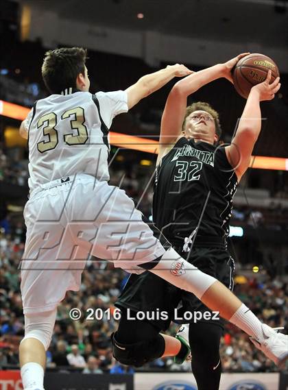 Thumbnail 3 in Oak Park vs. Bonita (CIF SS 3AA Final) photogallery.