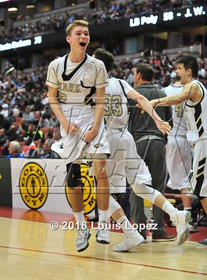 Thumbnail 2 in Oak Park vs. Bonita (CIF SS 3AA Final) photogallery.