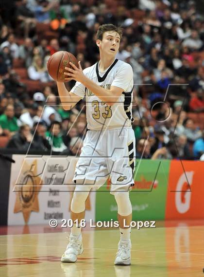 Thumbnail 3 in Oak Park vs. Bonita (CIF SS 3AA Final) photogallery.
