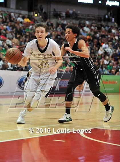 Thumbnail 3 in Oak Park vs. Bonita (CIF SS 3AA Final) photogallery.