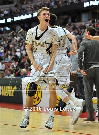 Thumbnail 3 in Oak Park vs. Bonita (CIF SS 3AA Final) photogallery.