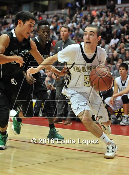 Thumbnail 2 in Oak Park vs. Bonita (CIF SS 3AA Final) photogallery.