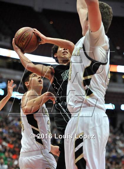 Thumbnail 2 in Oak Park vs. Bonita (CIF SS 3AA Final) photogallery.